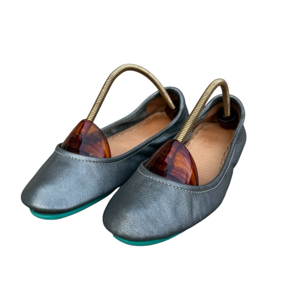 Tieks Metallic Pewter Ballet Flats Foldable Silver Leather Comfort Size 6